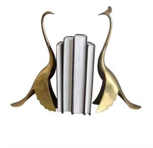 Sujetalibros de ala de mariposa de Metal moderno hecho a mano soporte decorativo único para decoración de estante hermosa artesanía de Metal moderna - Product Image 1