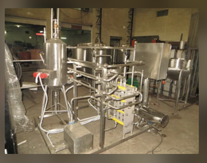 Planta de Pasteurización de Leche Semiautomática de Alta Productividad con Motor, Capacidad de 2500 Litros/Hora - Product Image 2