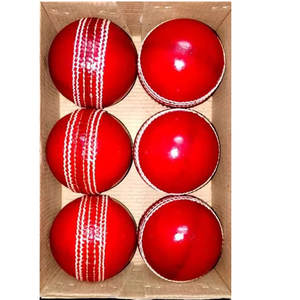SUMROOS Pelota de Cricket de Cuero Blanco de Buena Calidad Logotipo Personalizado Calidad de Exportación Internacional Venta Caliente Genuino Cosido a Mano - Product Image 3