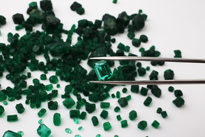 ESMERALDAS ROMANAS 9 Ct, Esmeralda Verde Zambiana, Esmeraldas Naturales Dobles, Corte Esmeralda Elegante, Gema Suelta, Mejor Calidad, Duradera, Empaquetada - Product Image 6