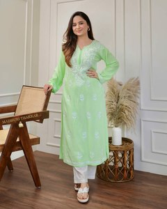 Conjunto Kurti de Mujer para Boda, Bordado con Hilo de Rayón Suave de Alta Calidad, Diseño de Última Moda, por FabZone, Ropa India y Pakistaní - Product Image 4
