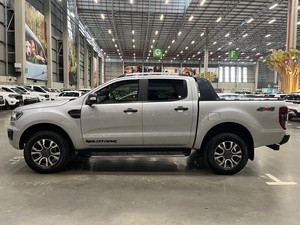 Pick-up double cabine Ranger Wildtrak 2.0 Bi-Turbo 4x4 automatique 6 places, intérieur cuir, phares LED, pneus R20, modèle 2022 d'occasion - Product Image 5