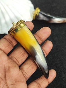 Collar con Colgante de Cuerno de Búfalo, Joyería Tribal Natural y Sostenible para Mujer, Alta Calidad - Product Image 6