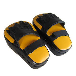 Guantes de Piel para Artes Marciales con Cierre de Velcro, Correa Ajustable para la Muñeca, Dedos Plegables, Unisex para Adultos, Negro y Amarillo - Product Image 3