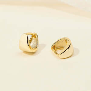 Orecchini a Cerchio in Oro 14K e Argento Sterling con Motivo Geometrico - Product Image 4