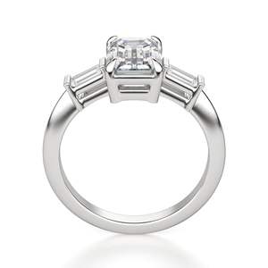 Anillo de compromiso de tres piedras con corte esmeralda para mujer - Product Image 5