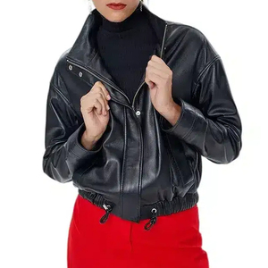 Chaqueta de Mujer Personalizada 2025, Transpirable, de Manga Larga, de Cuero Sintético con Relleno de Algodón y Decoración de Agujeros para Damas - Product Image 3