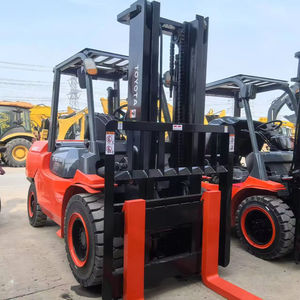 Maquinaria Original japonesa de alta calidad usada 95% nueva carretilla elevadora de segunda mano TOYOTA 50 carretilla elevadora capacidad de carga de 5 toneladas para venta al por menor - Product Image 1