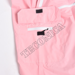 Pantalones de nieve impermeables rosas personalizados con cremalleras blancas Bolsillos de carga Cintura con cordón ajustable y parte inferior elástica - Product Image 5