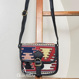 Nouveau modèle Tribal fait à la main en cuir véritable Kilim sac à bandoulière avec sangle réglable et multi-poches Boho ethnique femmes sac à bandoulière - Product Image 1