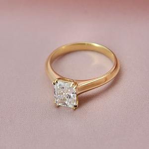 Hecho a mano 2,25 Ct hielo triturado radiante solitario anillo cuchillo borde diseño doble garra punta ajuste Moissanite GRA regalo Idea - Product Image 2