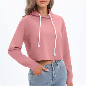 Haut court à capuche en coton pour femme avec col zippé, vente en gros, logo personnalisé, conception OEM, meilleures ventes, tailles plus, logos avant et arrière - Product Image 2