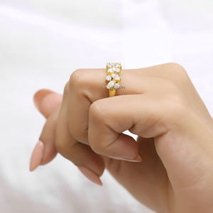 Anillo de boda de doble fila de diamante Moissanite de corte Marquesa hecho a mano, banda de aniversario apilable única perfecta para mujeres - Product Image 4