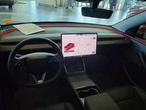 SUV entièrement électrique à double moteur AWD 2025 d'occasion, conduite fluide et silencieuse, habitacle spacieux, systèmes de sécurité intelligents, fourni du Japon - Product Image 3