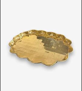 Increíble estructura resistente de una bandeja de metal para chocolates que ayuda a mantener la forma de los chocolates durante el enfriamiento y el manejo. - Product Image 6