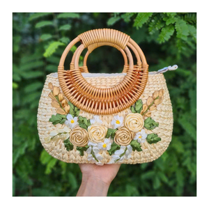 Bolsa de mimbre tejida redonda, diseño elegante y de moda, añade encanto rústico a cualquier atuendo, ideal para boutiques, logotipo personalizado ofrecido - Product Image 1