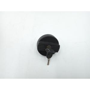 Pièces de rechange génériques pour diverses marques (série 90>) Bouchon de réservoir de carburant MU5221 - Product Image 3