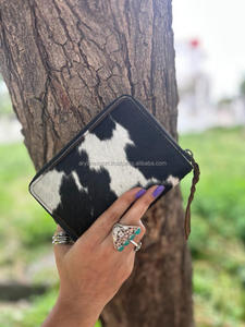 Mini bolsos de mano de cuero de vaca hechos a mano, estilo occidental, monederos continentales con cremallera de cuero auténtico, tarjeteros de mano de cuero genuino - Product Image 2