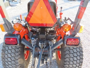 Para Tractor modelo B2320 2020 con peso operativo 7 T, componentes hidráulicos HYDAC, bomba de caja de cambios de motor y rodamiento - Product Image 6