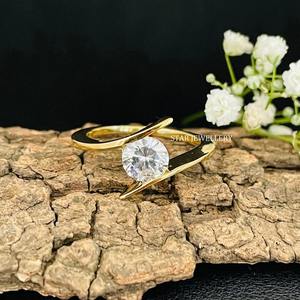 14K oro sólido 1,00 Ct redondo moissanita diamante solitario anillo de compromiso, corte redondo moissanita diamante solitario anillo de diamante - Product Image 2