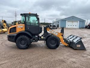 2022สำหรับรถตัก321F กรณีพร้อมเครื่องยนต์ Kubota Eaton กระบอกไฮดรอลิกรับประกัน1ปี6-9ตันบันทึกการจัดอันดับโหลดด้านหน้า - Product Image 4