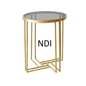 โต๊ะข้างสไตล์ทันสมัยสำหรับตกแต่งบ้าน ผลิตด้วยมือ ดีไซน์โลหะ ใช้เป็นโต๊ะกาแฟมุมห้อง สามารถปรับแต่งการใช้งานได้ - Product Image 1