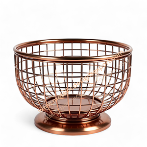 Grand panier en fil de cuivre élégant et moderne pour la décoration intérieure avec base surélevée Matériau PC Conception verticale Utilisation du stockage des aliments - Product Image 3