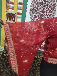 Recién llegado, Top corto de seda pura para mujer, ropa corta de verano con escote en V profundo, manga larga de campana, patrón de lunares, Top informal para mujer - Product Image 4