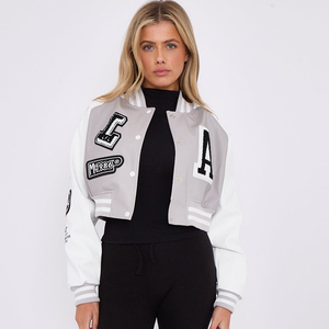 Veste de baseball universitaire pour hommes, veste bomber varsity élégante à coupe courte, bicolore, brodée, streetwear, vêtements d'extérieur tendance, design tendance - Product Image 5