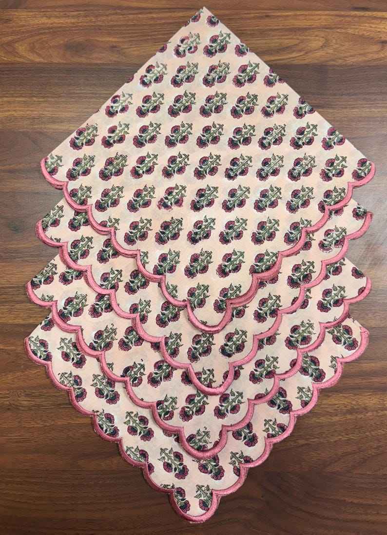 สีชมพูแซลมอน