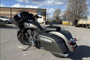 Motocicleta Cruiser RIDE 2026 FOR-India-n, Modelo Challenger Heavy Metal Smoke, en Venta - Product Image 6