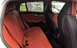 Auto Usado en BUEN Estado, BMW <span class=keywords><strong>X4</strong></span> M AWD SUV 2020, Envío a Todo el Mundo - Product Image 3