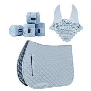 Sous-selles personnalisées de différents modèles, antidérapantes, respirantes et respectueuses de la peau pour l'équitation, ensembles de sous-selles équestres avec logo personnalisé - Product Image 1