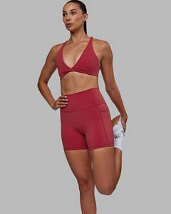 ชุดเซตกางเกงขาสั้นเอวสูงและบราของผู้หญิงชุดออกกำลังกายยิมระบายอากาศได้ชุดเสื้อผ้า2ชิ้นเสื้อชายหาดฤดูร้อนออกแบบโลโก้ได้ตามต้องการ - Product Image 2
