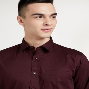 OEM de lujo de alta calidad de la empresa de fabricación de logotipo personalizado de manga corta de golf de la ropa de los hombres Polos camisas de golf - Product Image 4