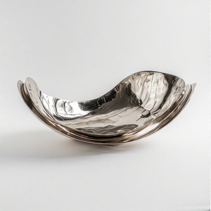 Sofisticado mango de anillo clásico frutero acabado en níquel pulido diseño de pie elevado curva interior suave hecha de hierro - Product Image 5