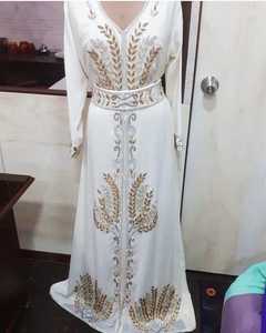 Robe musulmane longueur au sol Jalabiya caftan arabe Abaya plage Silhouette bouton décoration taille naturelle fantaisie caftan pour les femmes - Product Image 1