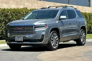 2021 GMC Acadia Denali AWD เทอร์โบเครื่องยนต์หนังแท้สีดำภายในพวงมาลัยซ้ายเกียร์อัตโนมัติขนาด R18ยาง - Product Image 2