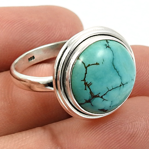 Bague en pierre ronde Turquoise naturelle Pierre précieuse en argent sterling 925 Bijoux en pierre de naissance faits à la main Fournisseurs de prix d'usine en gros - Product Image 3