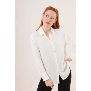 Blusa de Poliéster con Botones y Rayas Blancas y Plateadas para Mujer, Marca Lustrin, para Venta al Por Mayor - Elegante Top de Manga Larga - Product Image 1