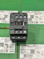 Contacteur Schneider TeSys Deca 3P(3NO) AC-3/AC-3e LC1D18M7 LC1D09M7 LC1D12M7 LC1D25M7LC1D40AM7 <=440V AC Électrique