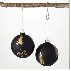 Adornos de pared colgantes de Navidad tradicionales de papel maché con iconos de vacaciones dibujados a mano y acabado vintage - Product Image 5