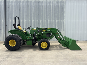 Tracteur agricole utilitaire John Deere 5045E 50HP 4x4, direction assistée, diesel, prêt à la vente, modèle 2020. - Product Image 4