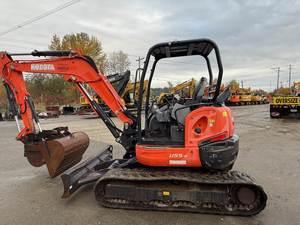 Miniexcavadora Kubota U55-4 2017, Potente Rendimiento de 5 Toneladas con Giro de Cola Cero para Trabajos Exigentes - Product Image 2