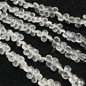 Wholesale 7MM White Calibrated Ice Quartz Faceted Heart Shape Briolette Beads Creative <b>Jewelry</b> Design with Stone Beads - Product Image 5