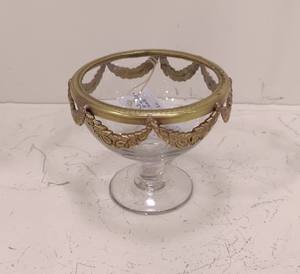 Bol à glace en laiton antique avec design et taille personnalisés pour les occasions festives - Product Image 4