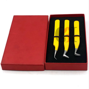 Vente en gros de pinces à extension de cils en acier inoxydable avec revêtement en poudre jaune à 45 degrés Instruments de beauté avec logo personnalisé - Product Image 1