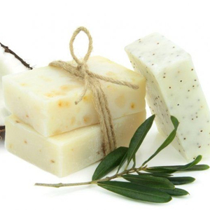 Savon à la noix de coco le plus vendu-Savon fait main/Barre de savon naturel à la noix de coco de haute qualité et au meilleur prix/Logo personnalisé - Product Image 1