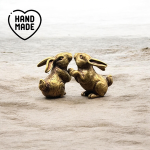 Figura clásica de caballo mecedora de latón vintage, una pieza decorativa encantadora. Disponible a precios mayoristas. - Product Image 4