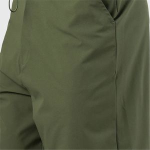 กางเกงจ็อกเกอร์สำหรับผู้ชายกางเกงกีฬาสำหรับใส่แล้วดูทันสมัยพร้อมตะเข็บปักแบบสีทึบ - Product Image 3